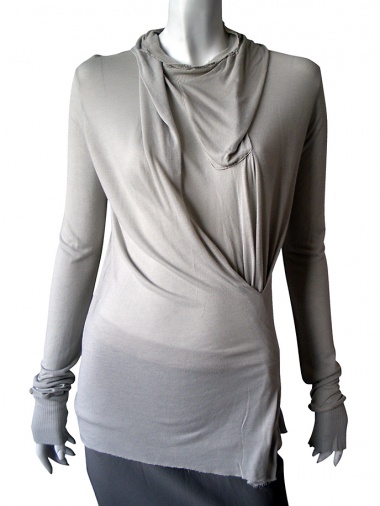 T-Shirt with drape on the front 90% Viscose 10% Cashmere by Nicolas ...